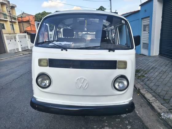 VOLKSWAGEN KOMBI 1.6 MI FURGÃO 8V GASOLINA 3P MANUAL